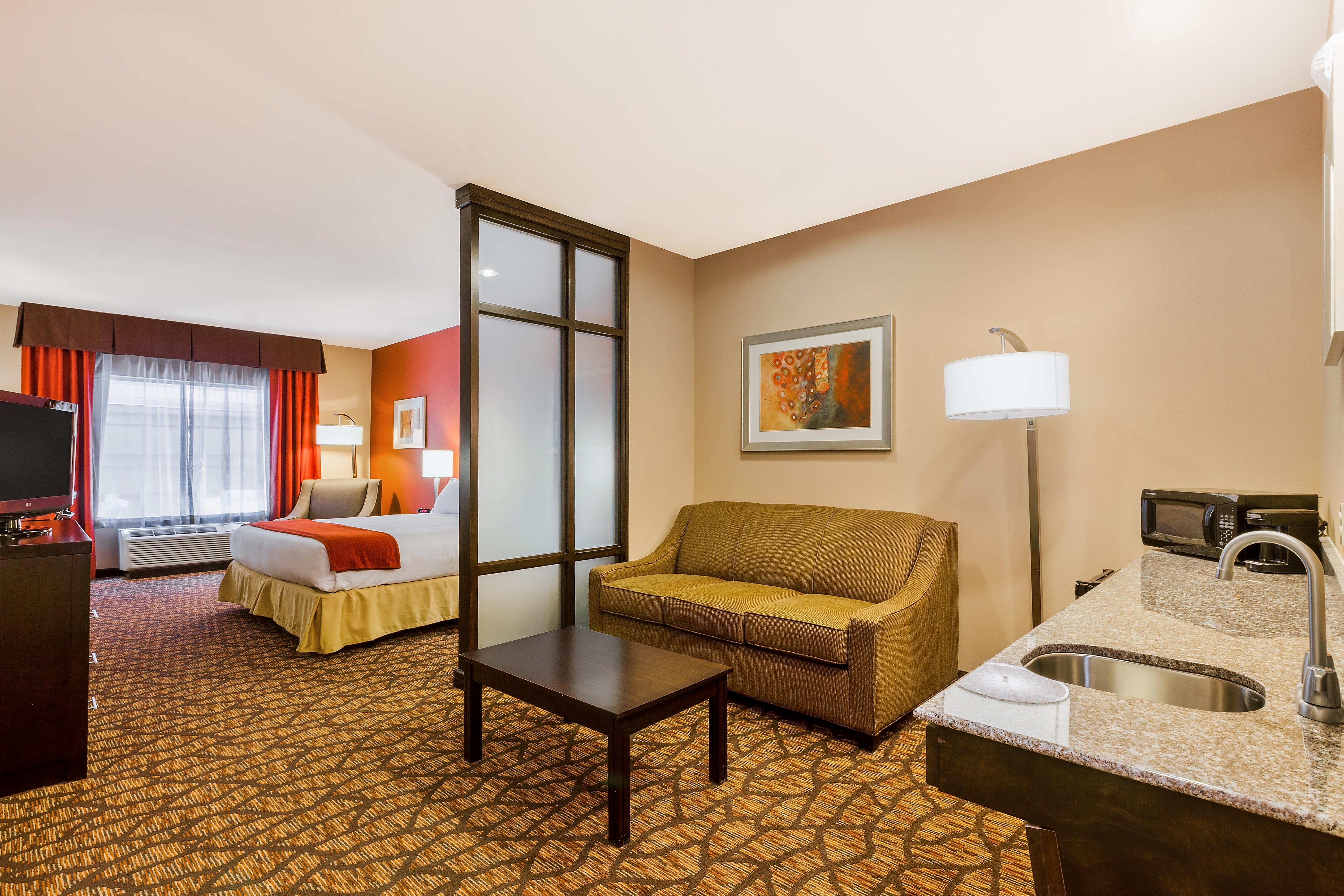 Holiday Inn Express And Suites Alpine By Ihg Exteriér fotografie