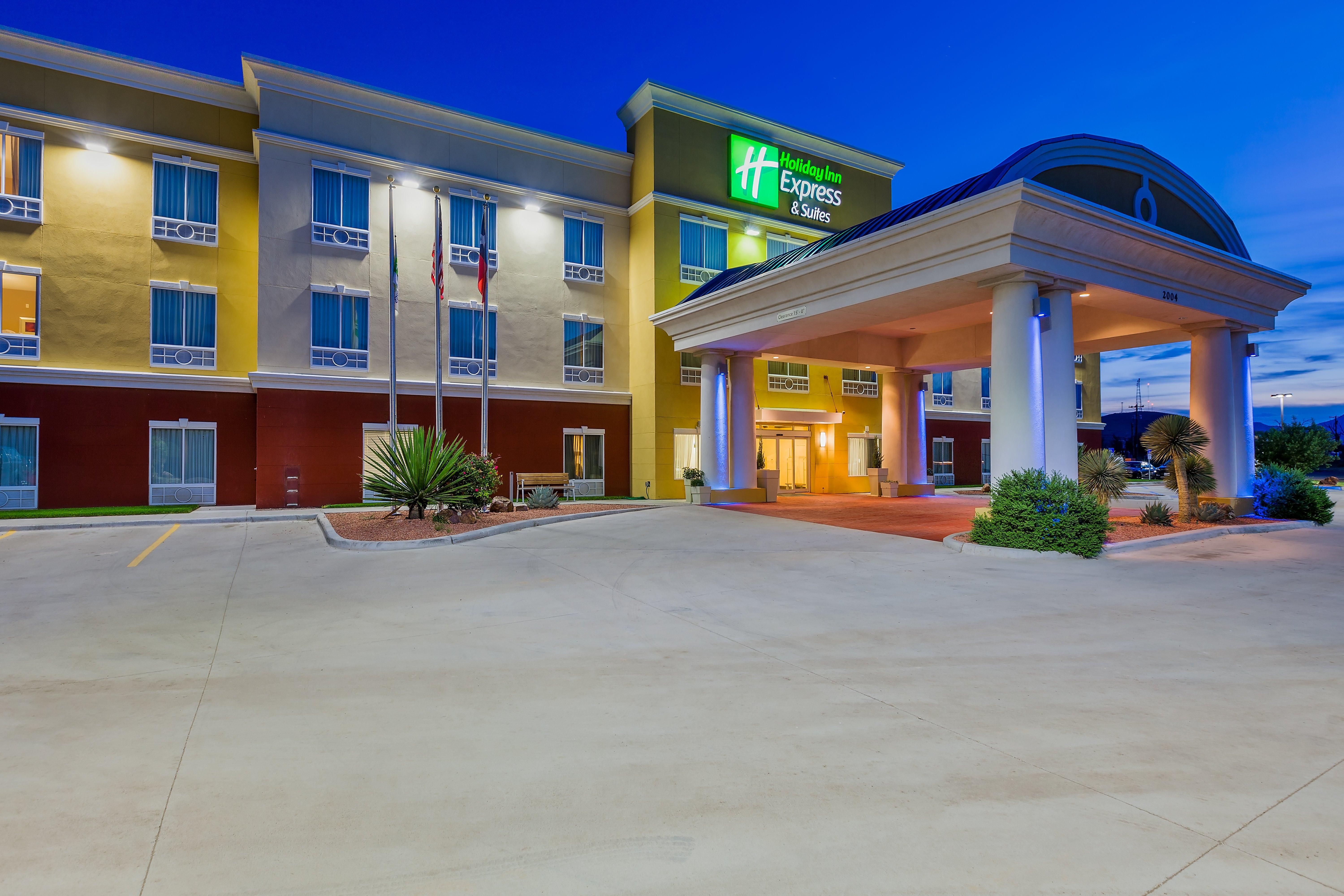 Holiday Inn Express And Suites Alpine By Ihg Exteriér fotografie